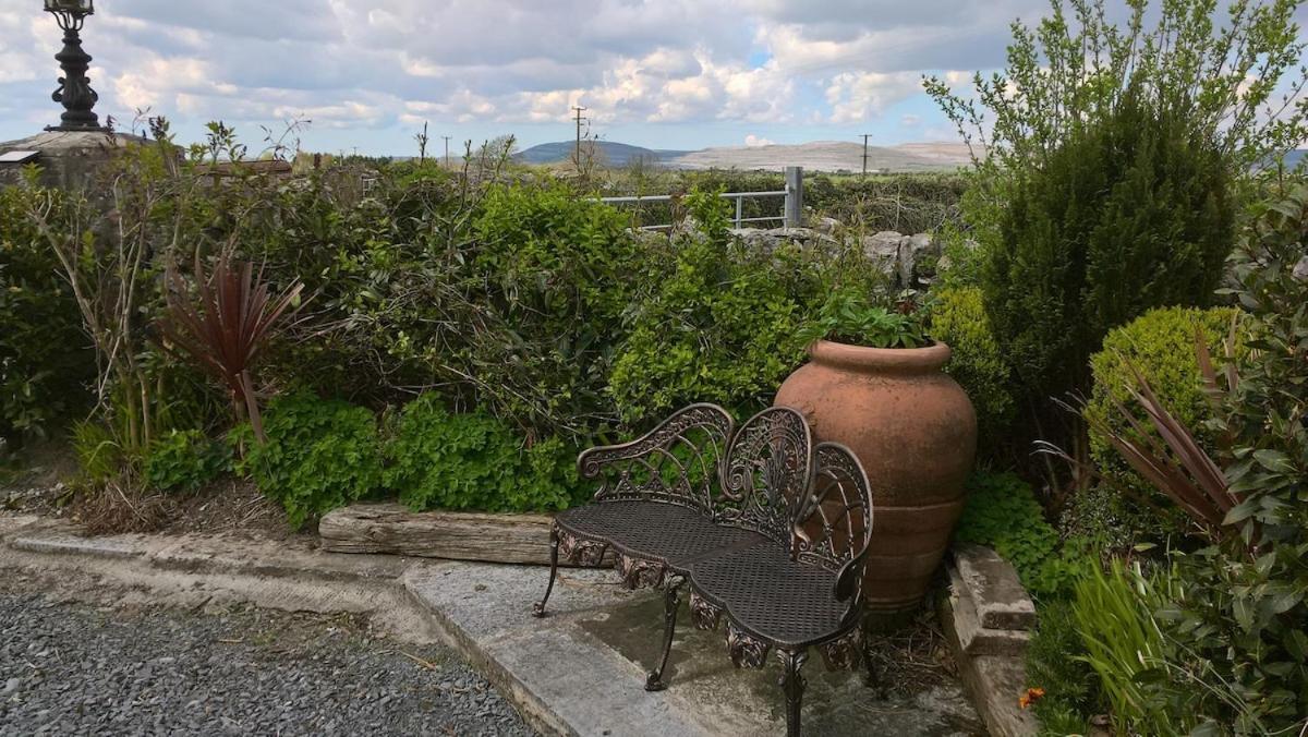 The Burren Art Gallery Built In 1798 Villa Tubber Exteriör bild